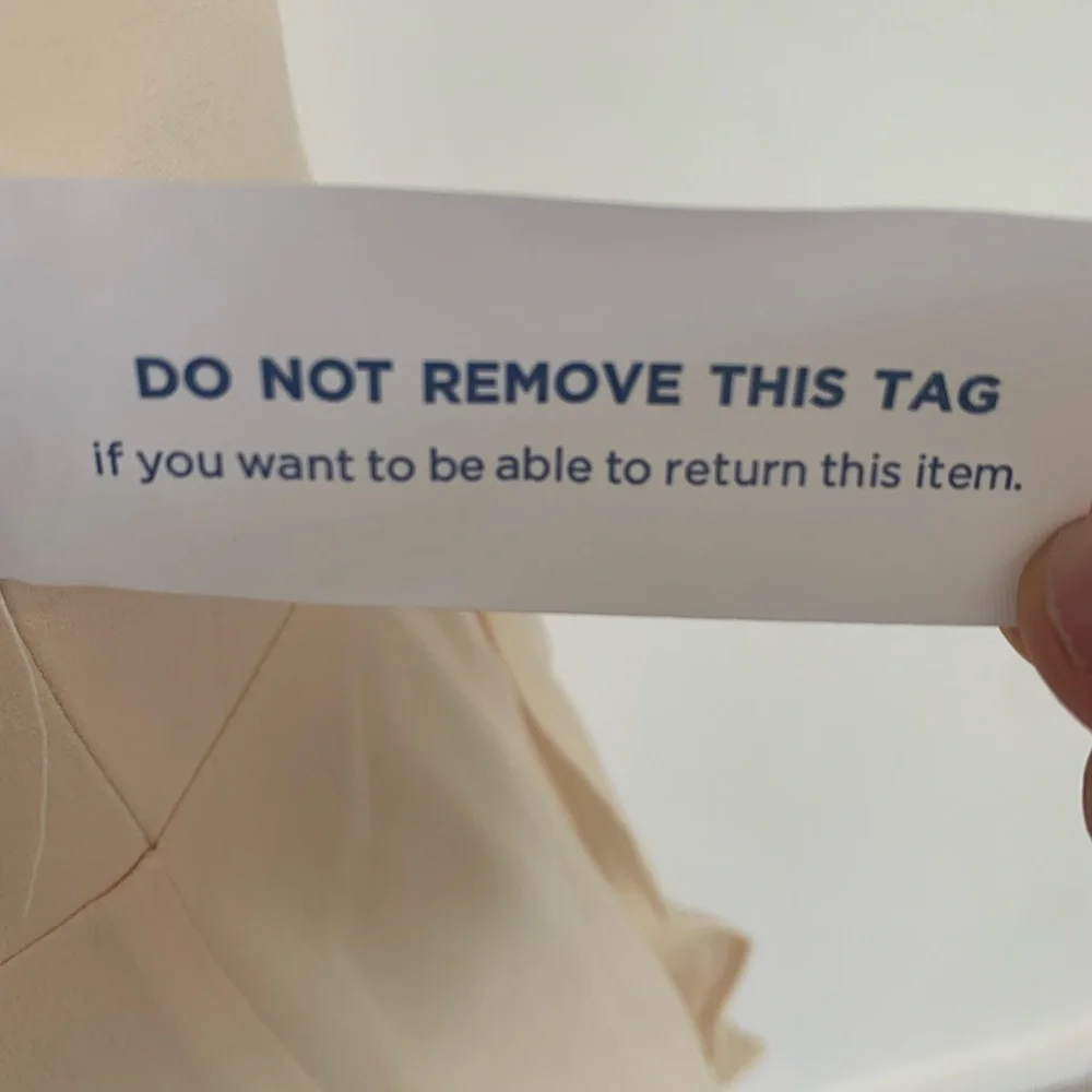 Fame and Partners- maxi dress with ruffles - Picture 4 of 5